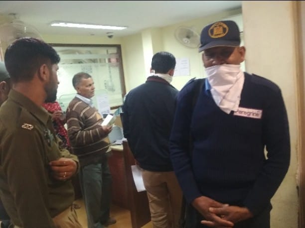 villagers voilating lockdown